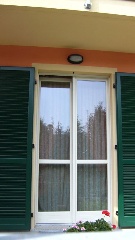 Finestra a battente e anta ribalta